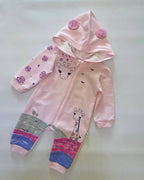 Giraffe in The Flow Cotton overal
