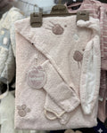 Cat Patterned Pink Towel Set With loofah