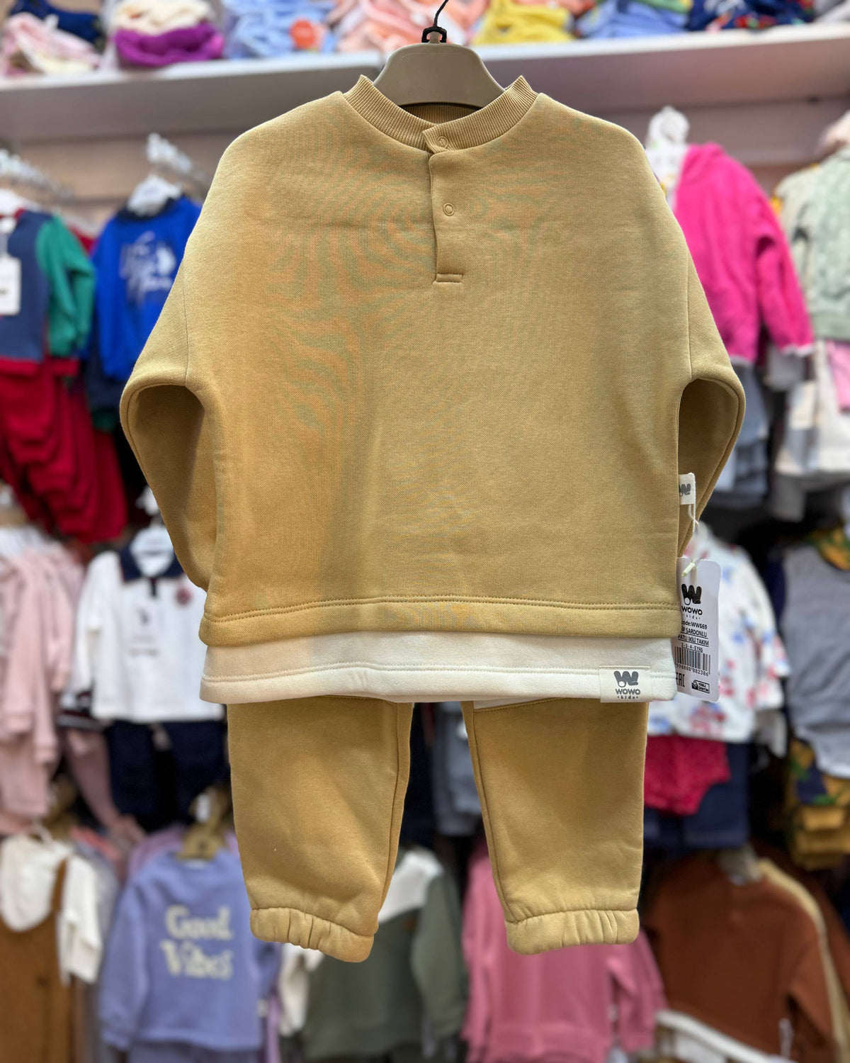 2-pieces fleece set-Cream and White (4 and 5 years)
