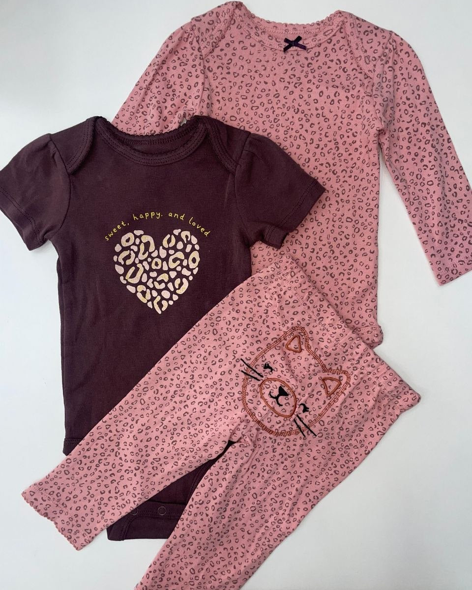 3-Piece Sweet Hearts Outfit Set